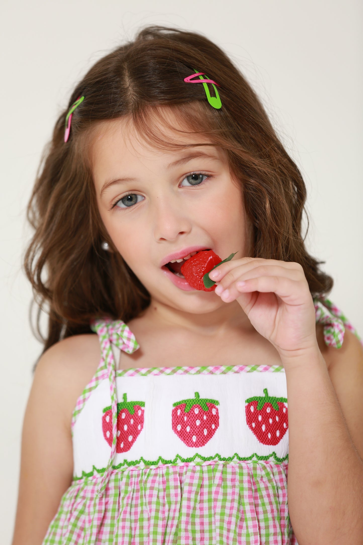 Strawberry dress + 2 strawberry clips-43