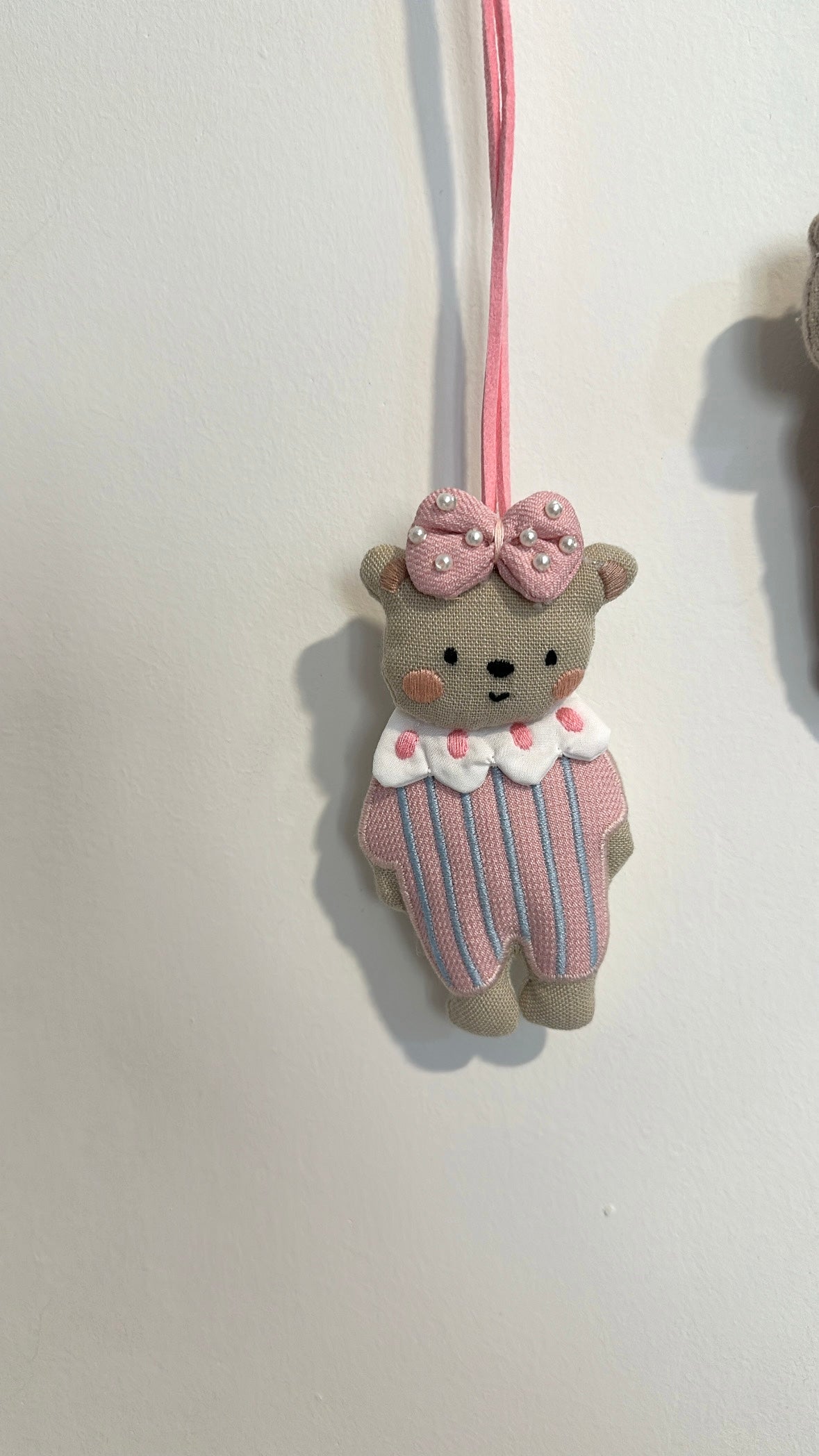 Cute animals chain
