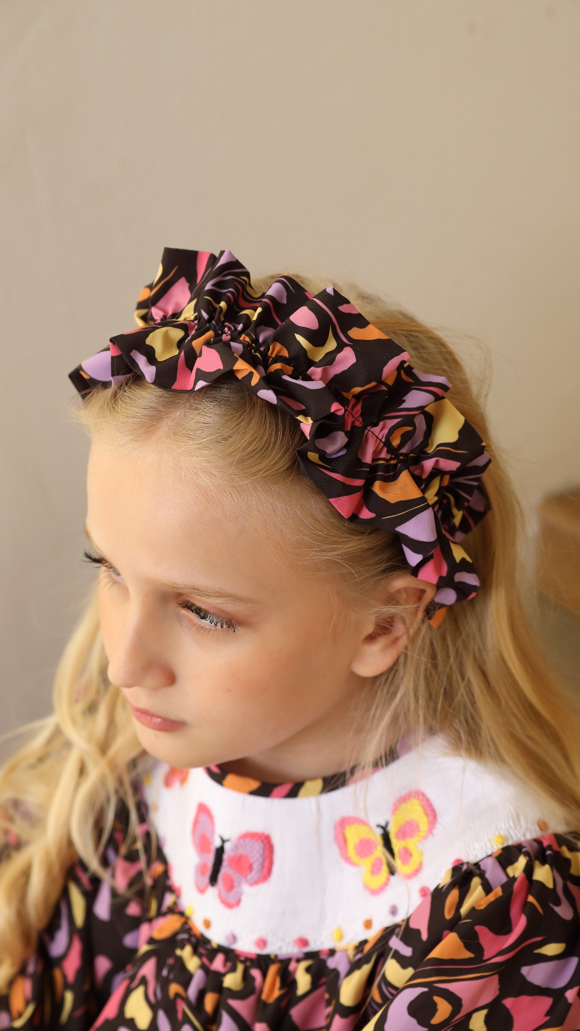 Twirl with butterflies + Headband - 112