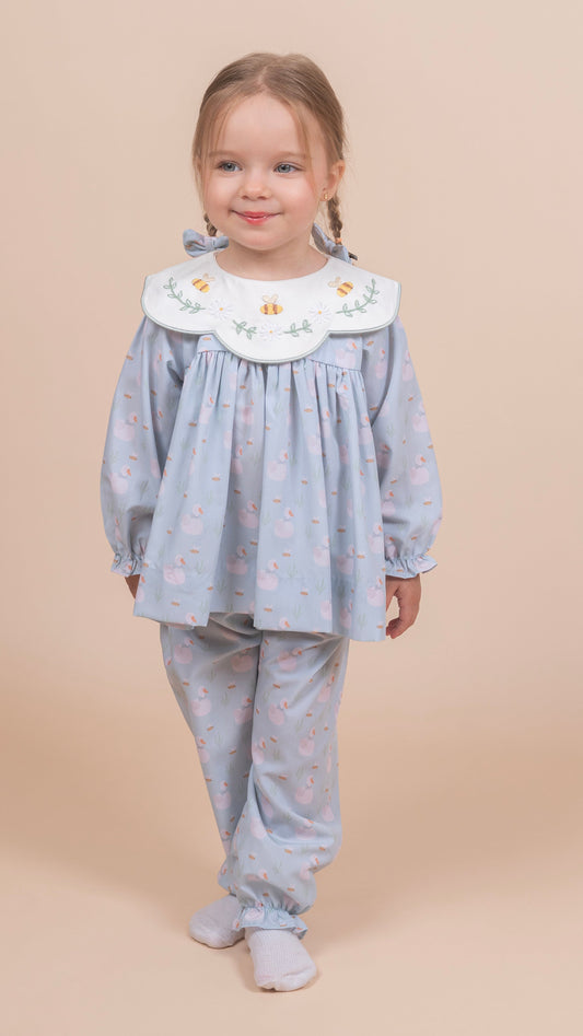 Daisy goose pajama + 2 hairclips - 159