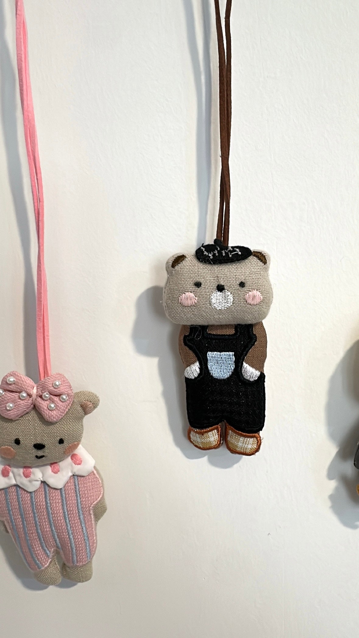 Cute animals chain