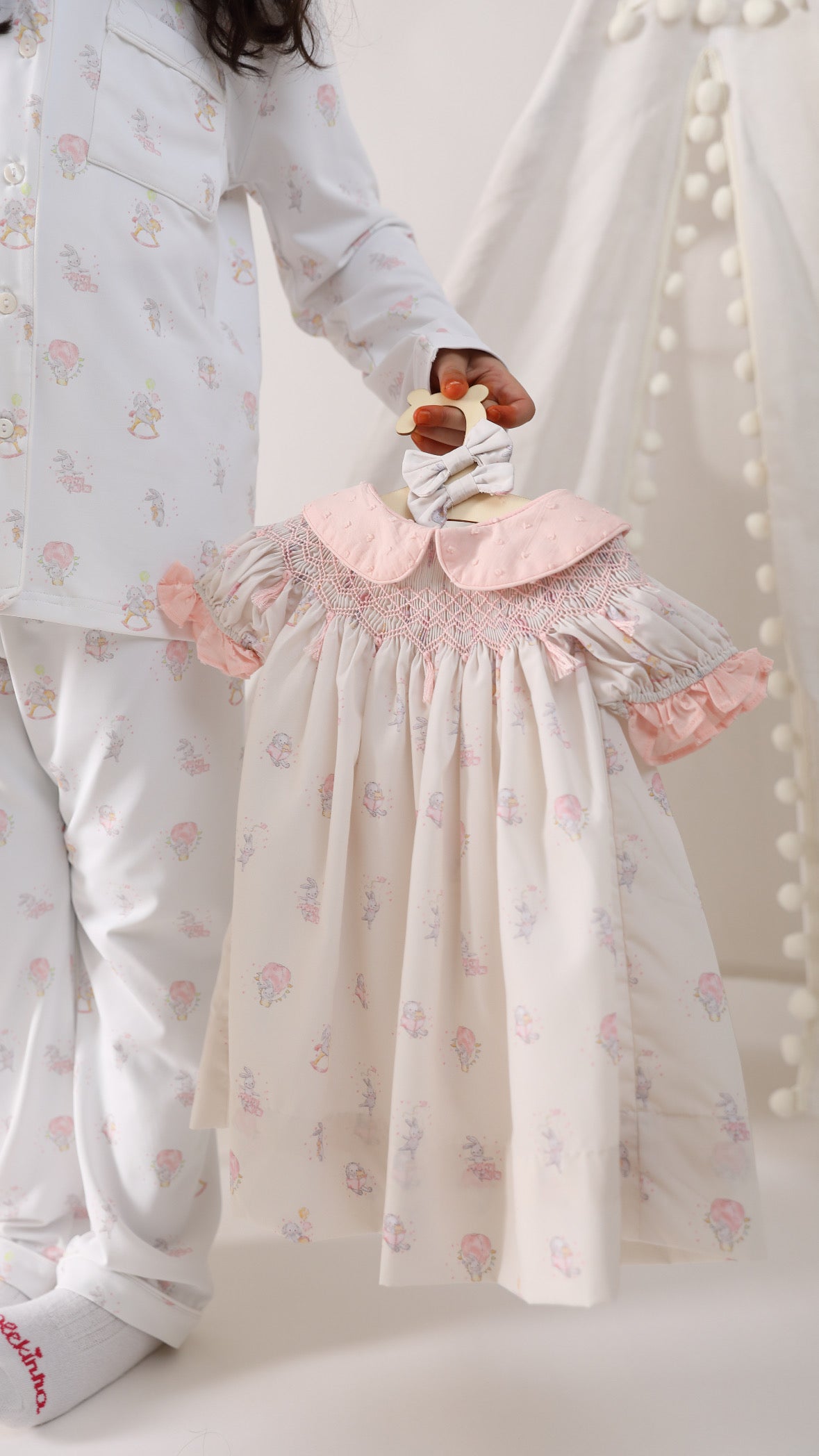Lullaby’s signature sleeping dress+ 2 hairclips💫 - 151